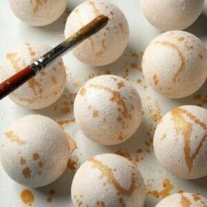 Vetiver Vanilla & Orange Bath Bomb